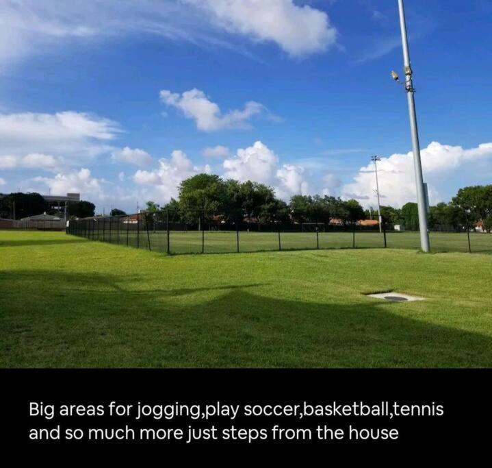 Sol Miami # 2 With Free Parking Apartment Exterior photo